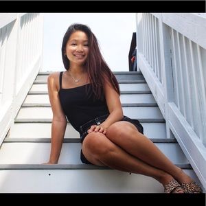 Meet your Posher, Eve